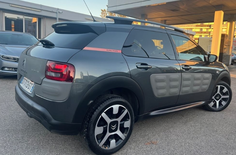 Citroën C4 Cactus PureTech 110 Shine S&S – 2015 – Image 4