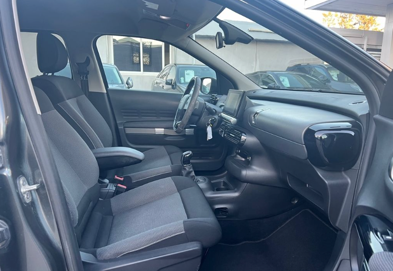 Citroën C4 Cactus PureTech 110 Shine S&S – 2015 – Image 2