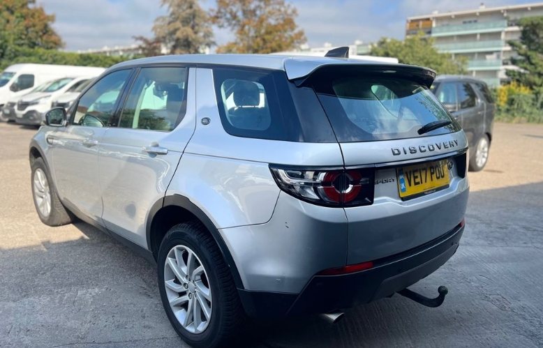 Land Rover Discovery Sport 2.0 eD4 150ch 2WD Executive Mark II – Moteur HS – Image 3